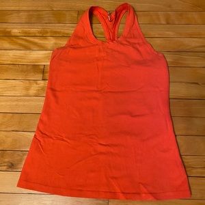 Workout tank top bundle (4 tanks included)